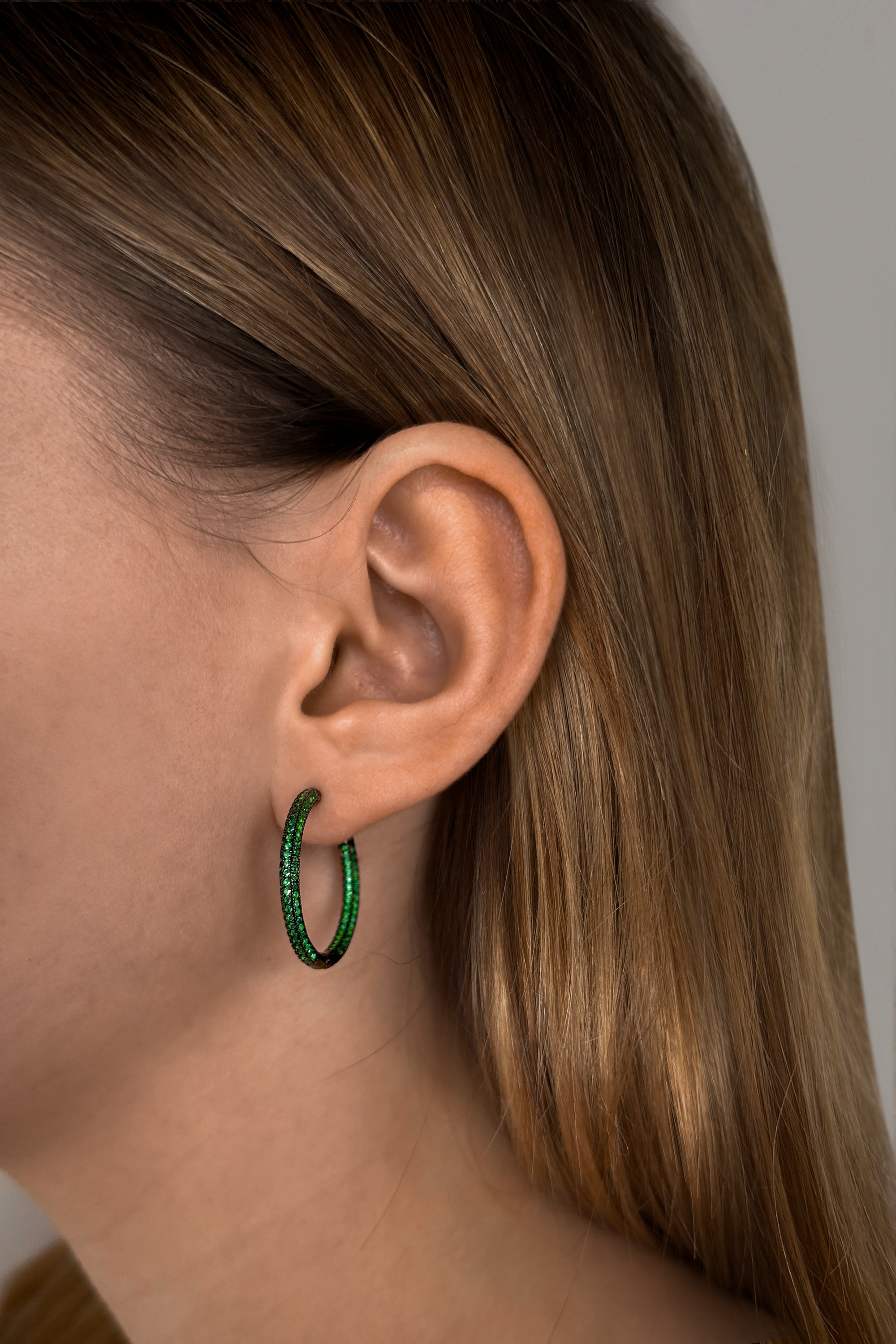 Pursuit Pave Hoops Petite