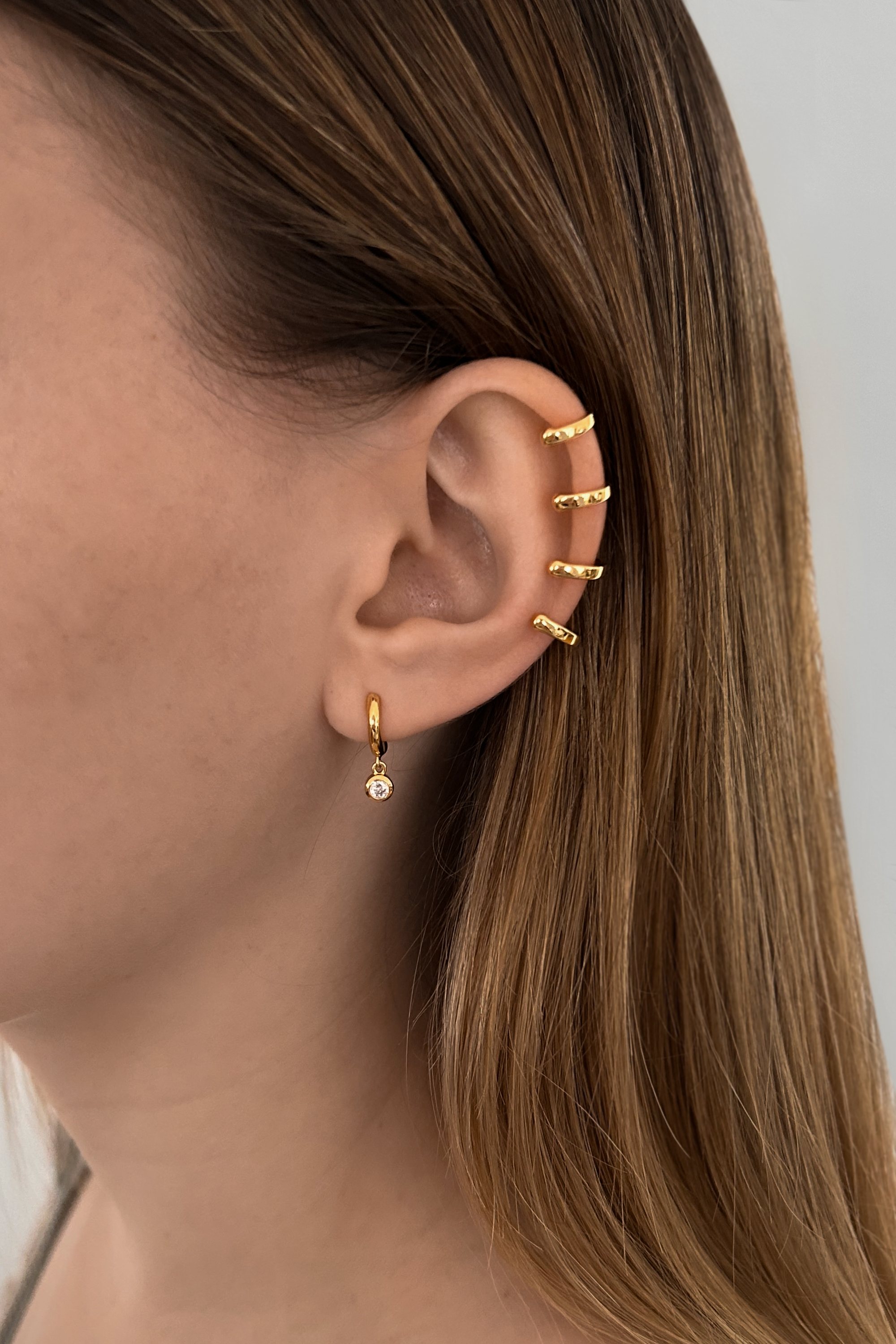 Minx Solitaire Huggie Earrings