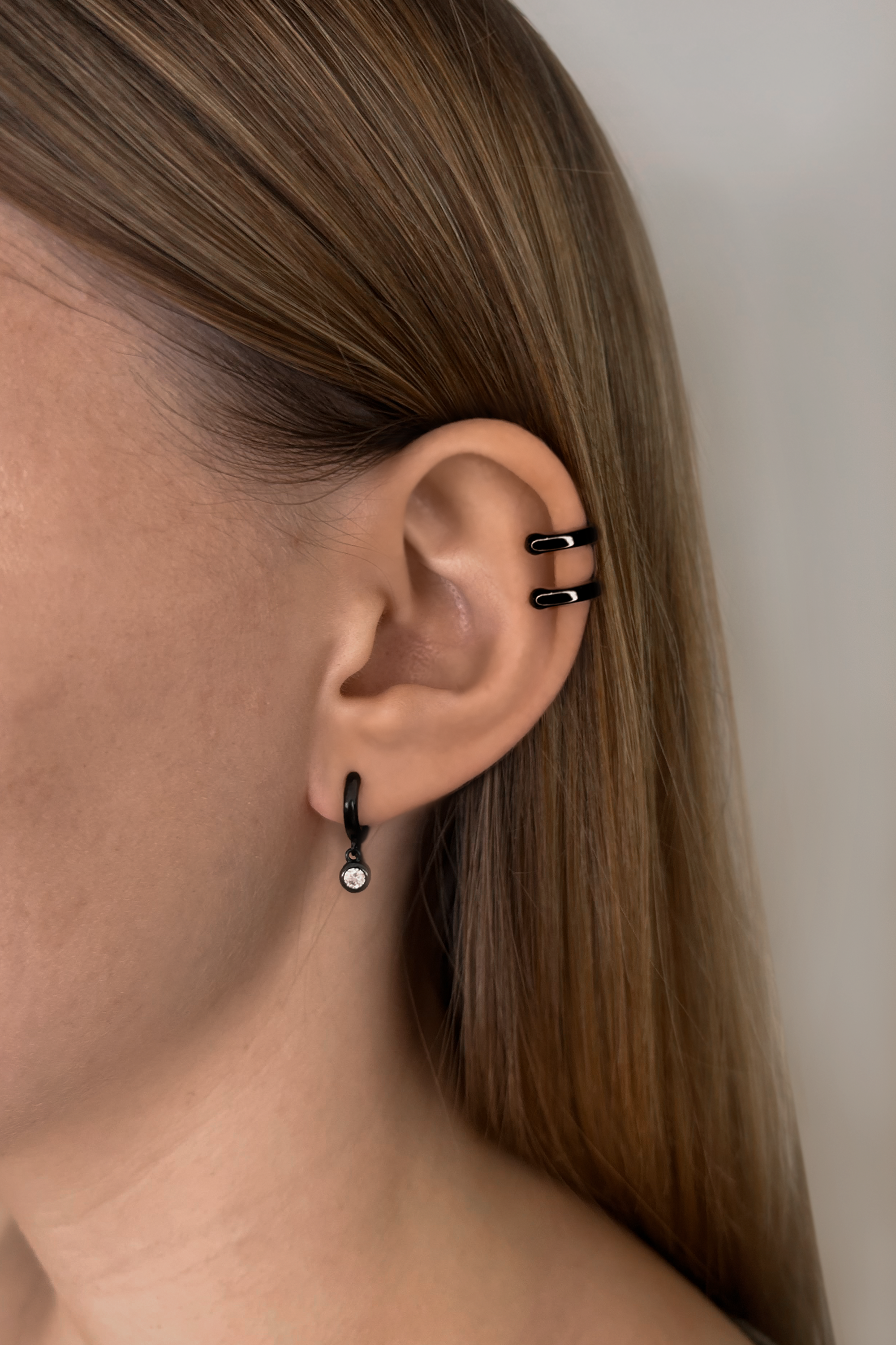 Minx Solitaire Huggie Earrings