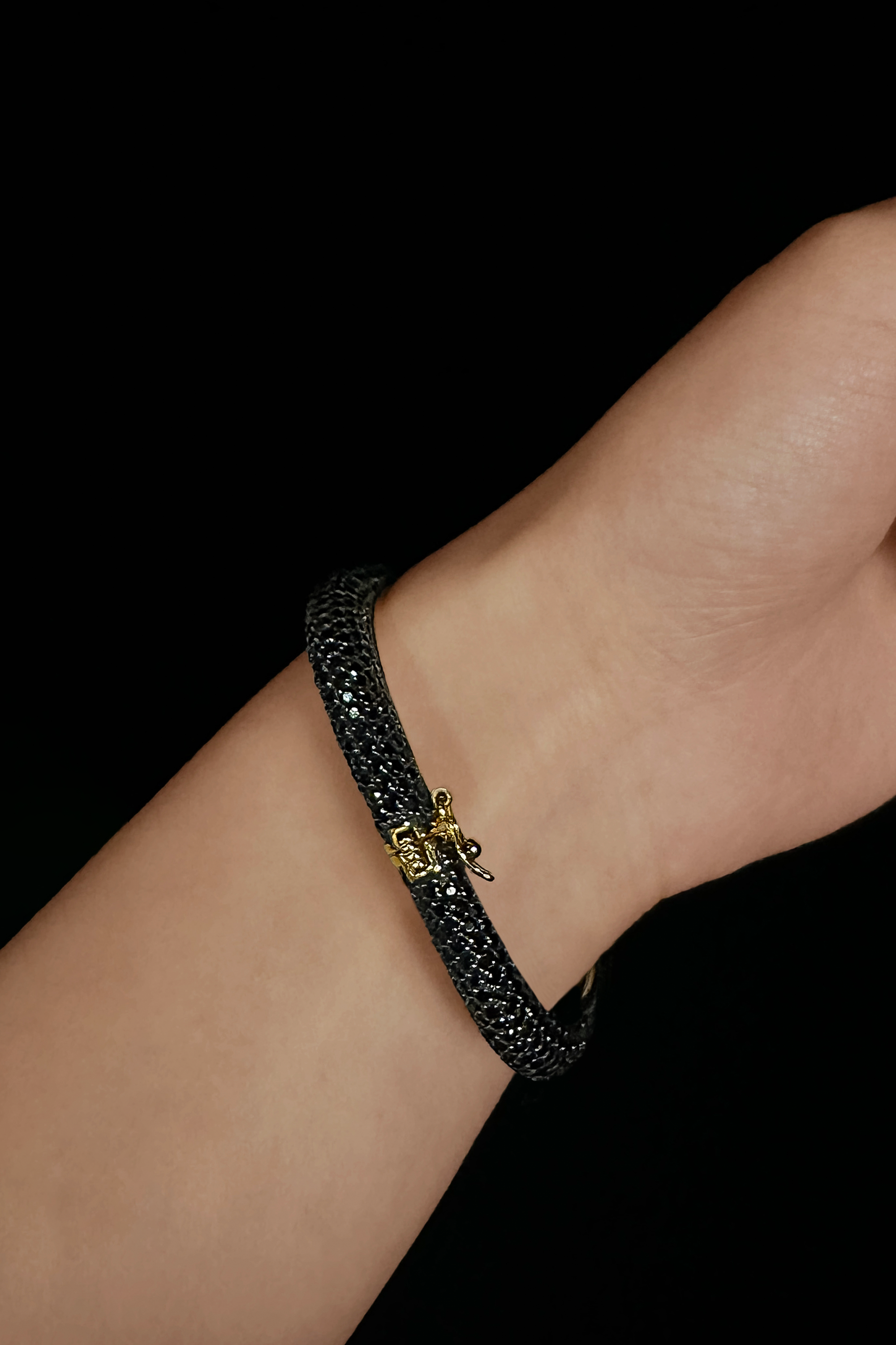 Behold Bangle