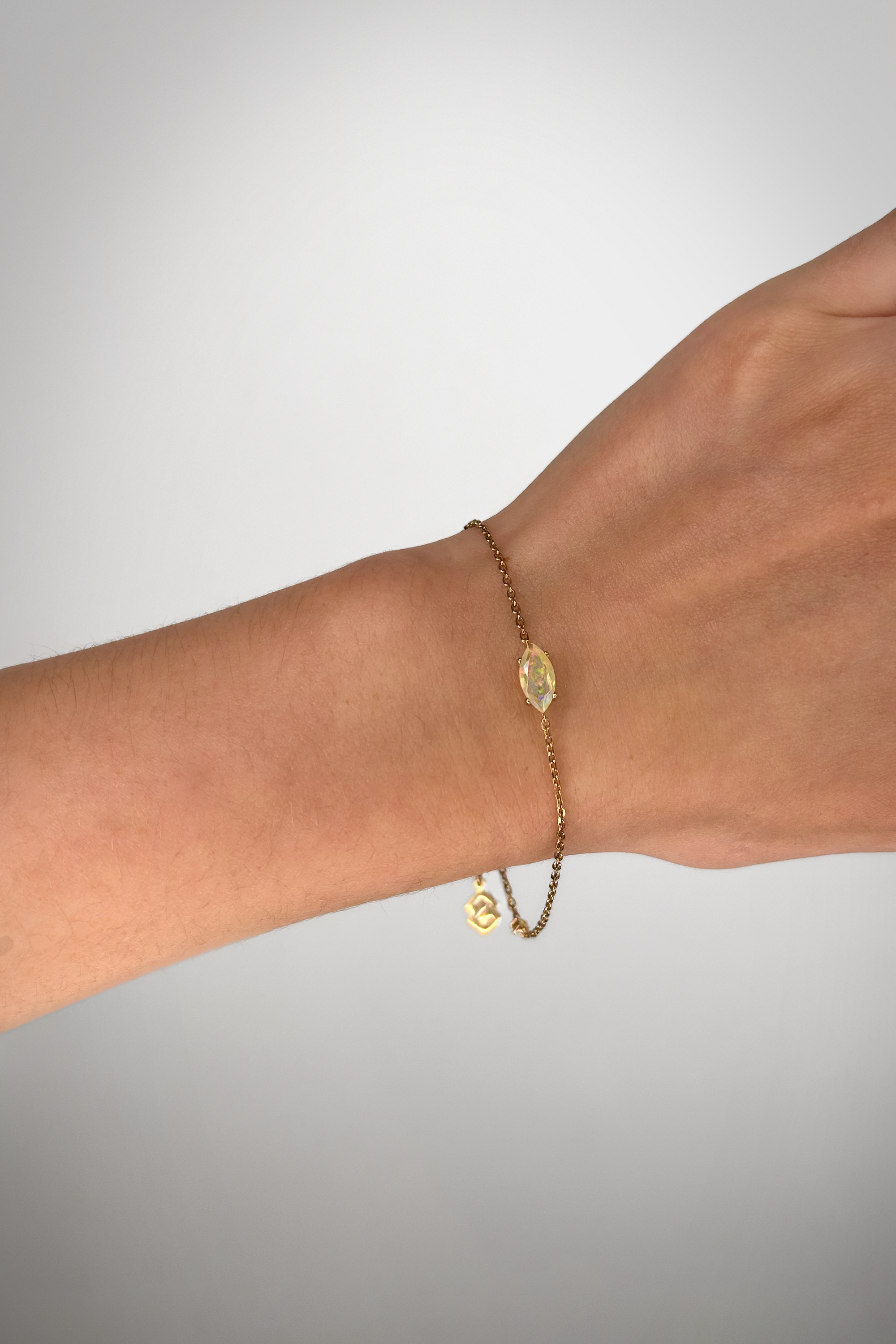Natural Fine Bracelet