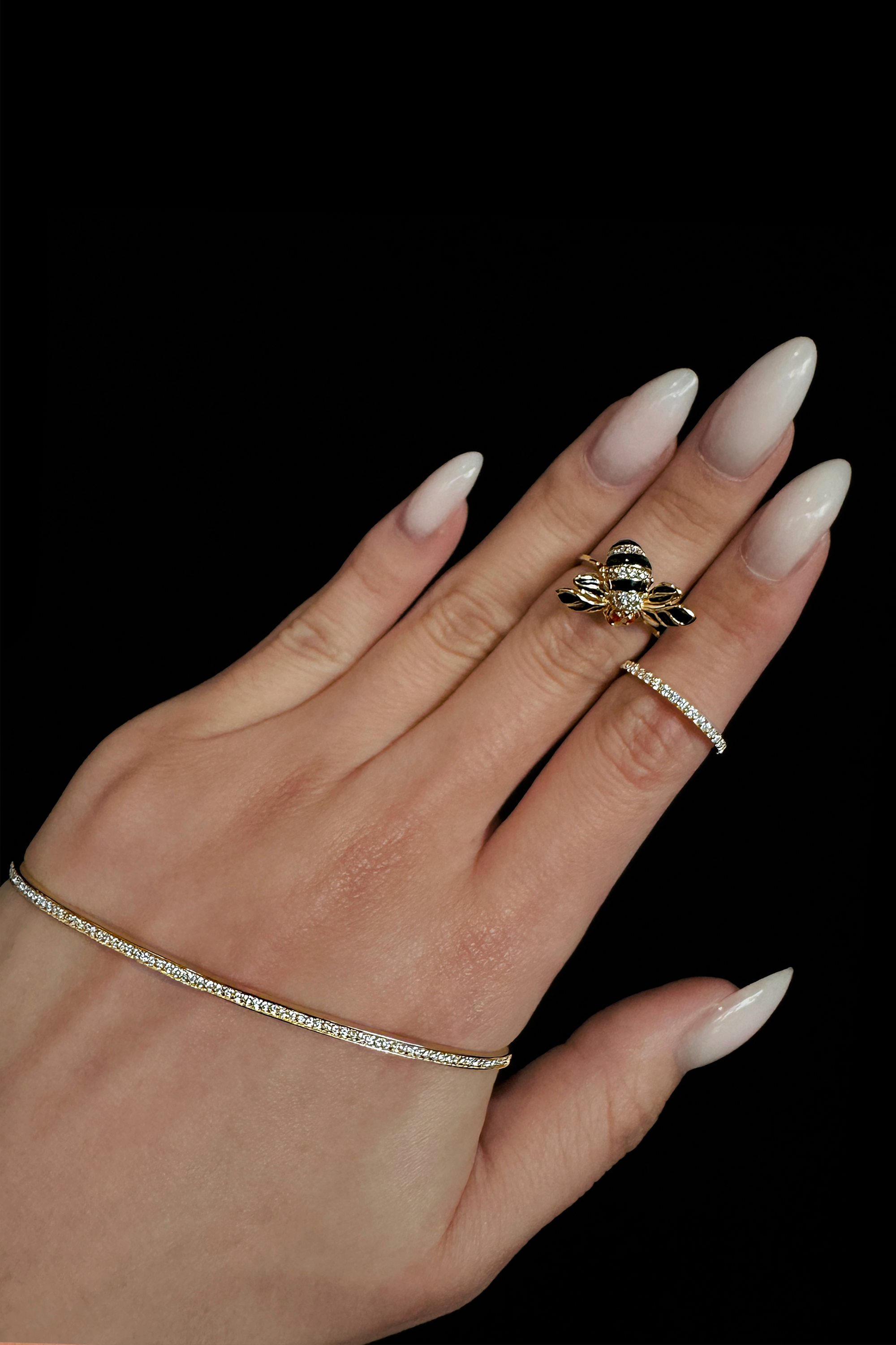 Queen Bee Midi Ring