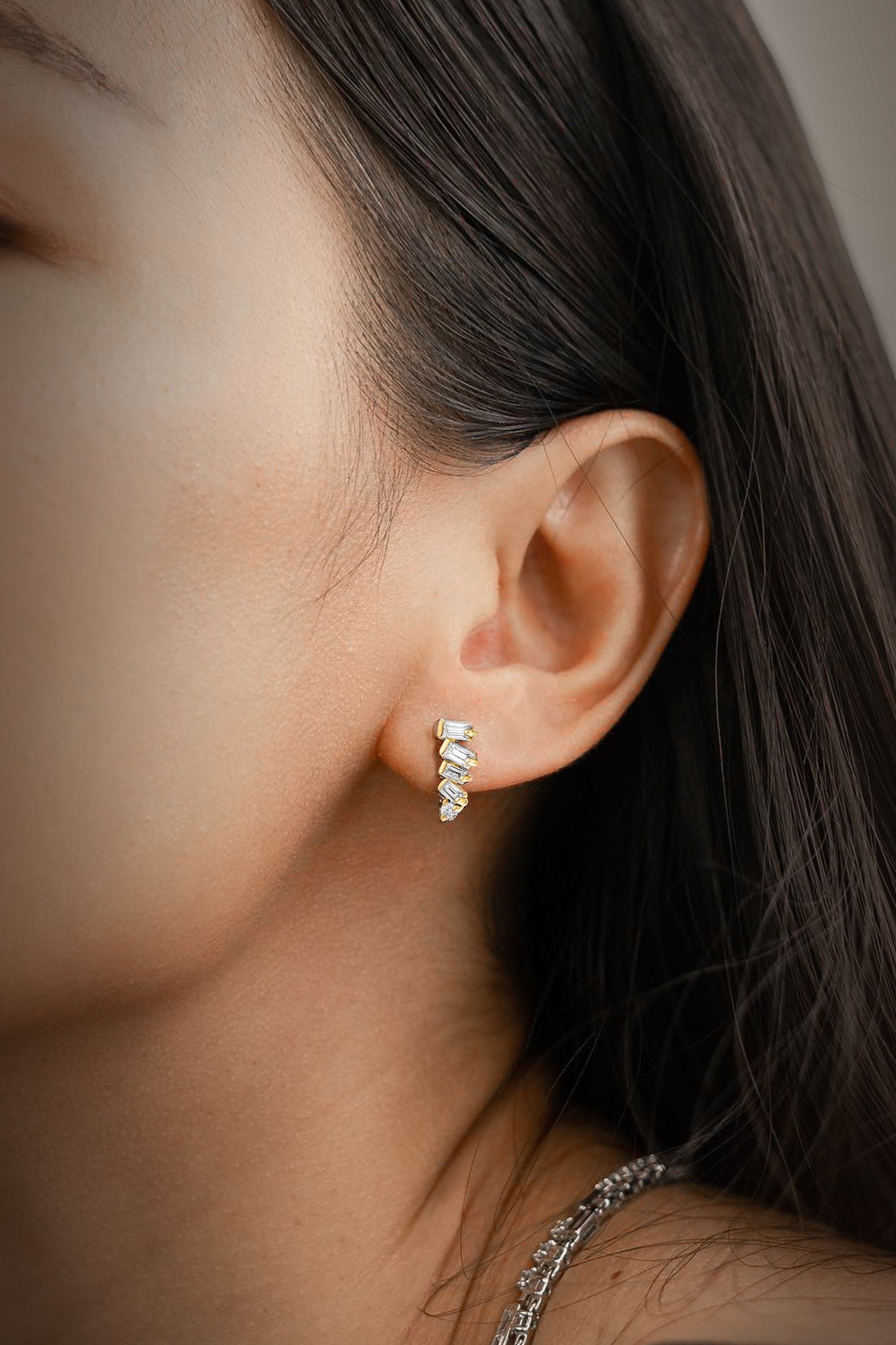 Baguette Ear Climber