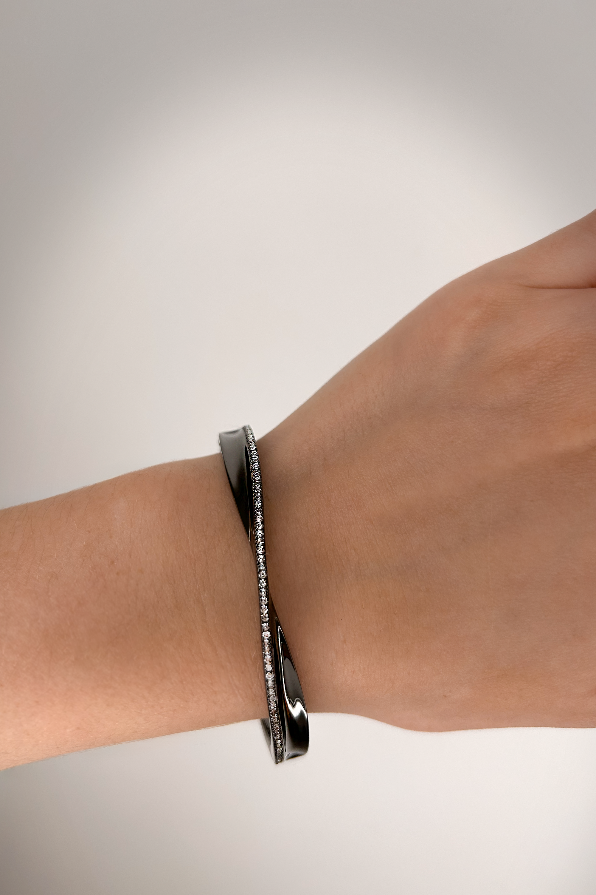 Light Bangle