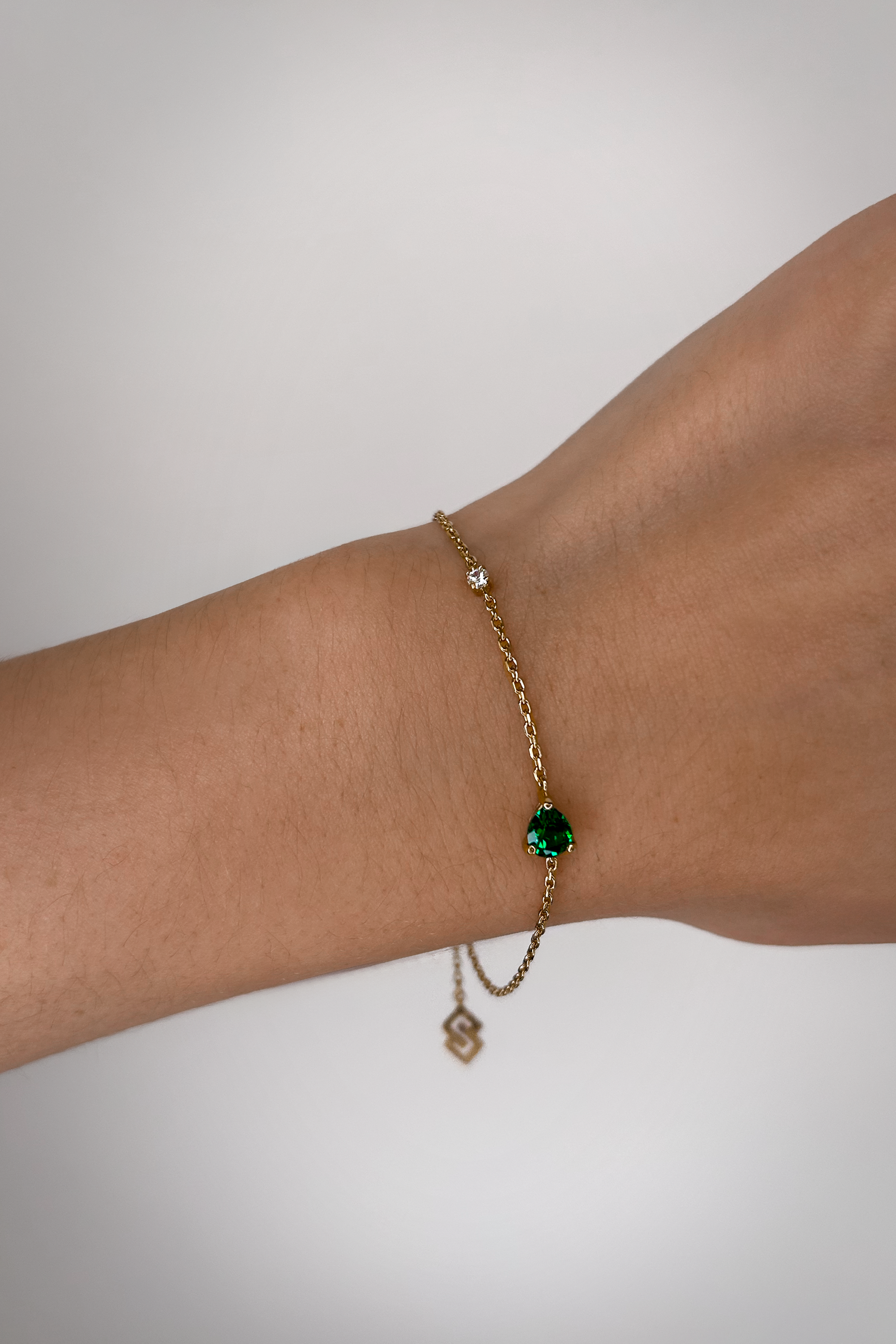 Pure Bracelet