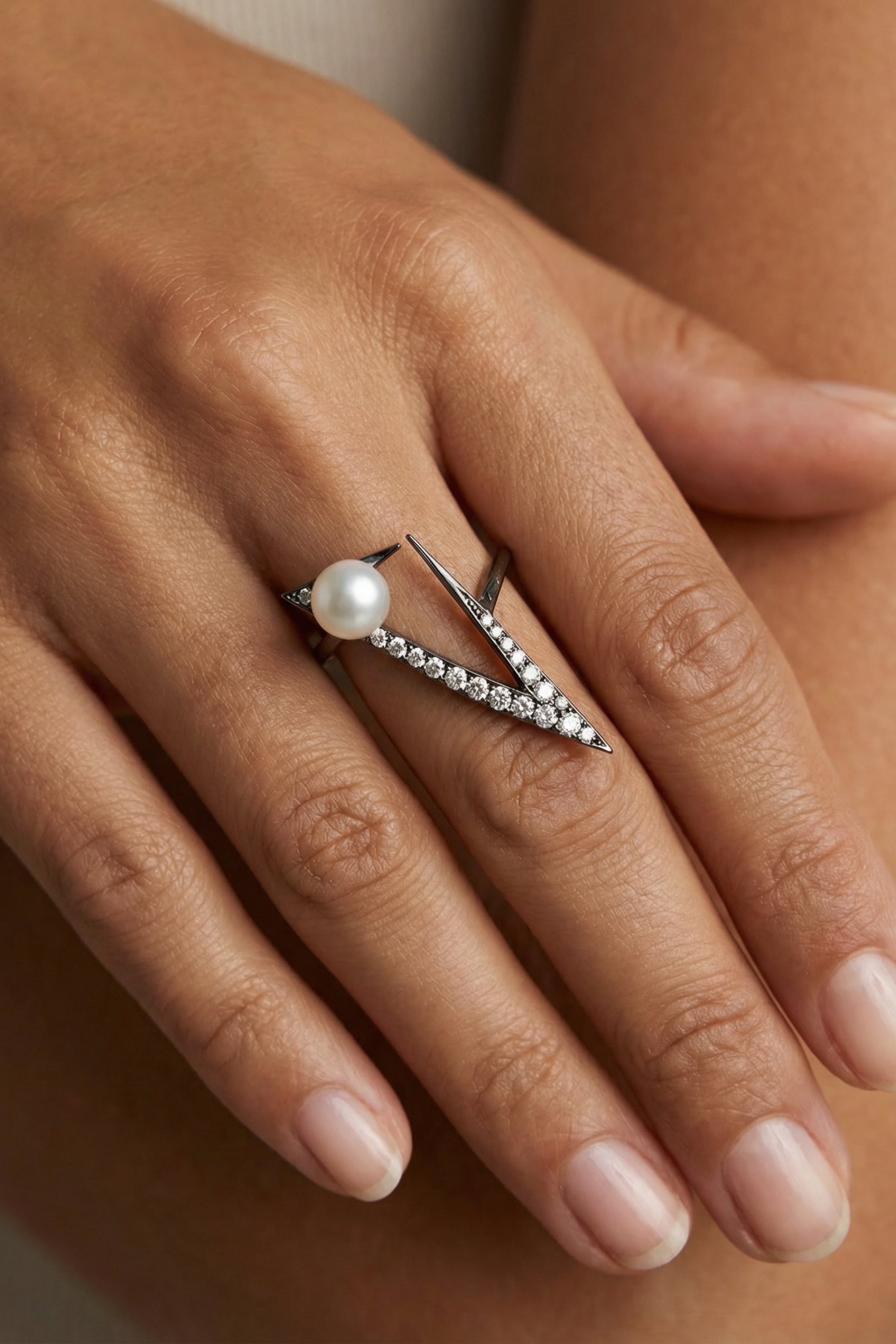 Split Pearl Ring