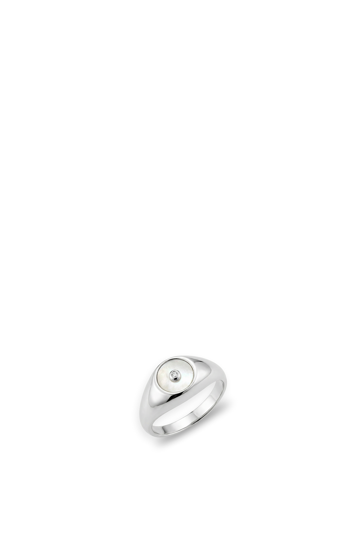 Minx Shell Signet Ring