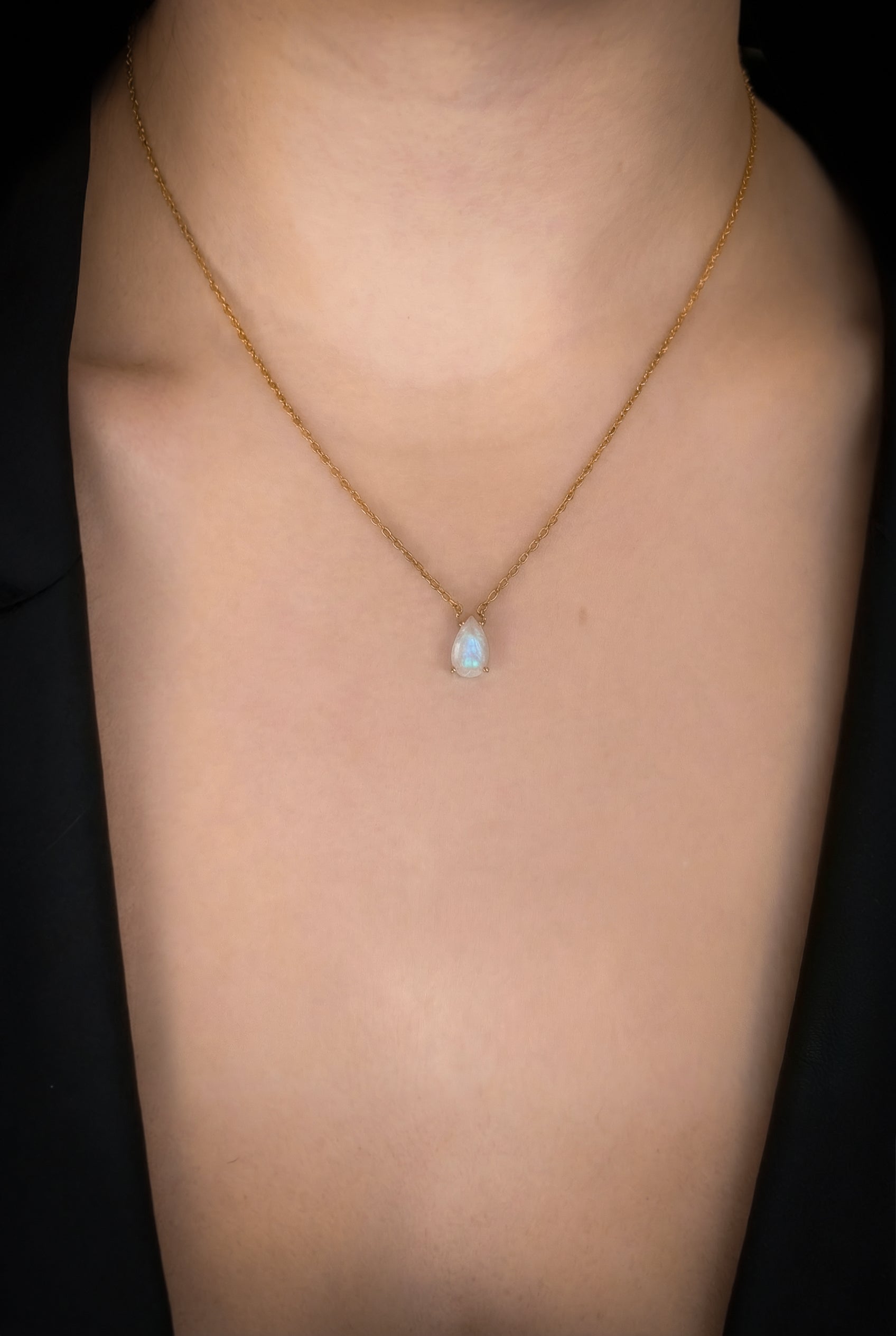 Pure Droplet Necklace Petite