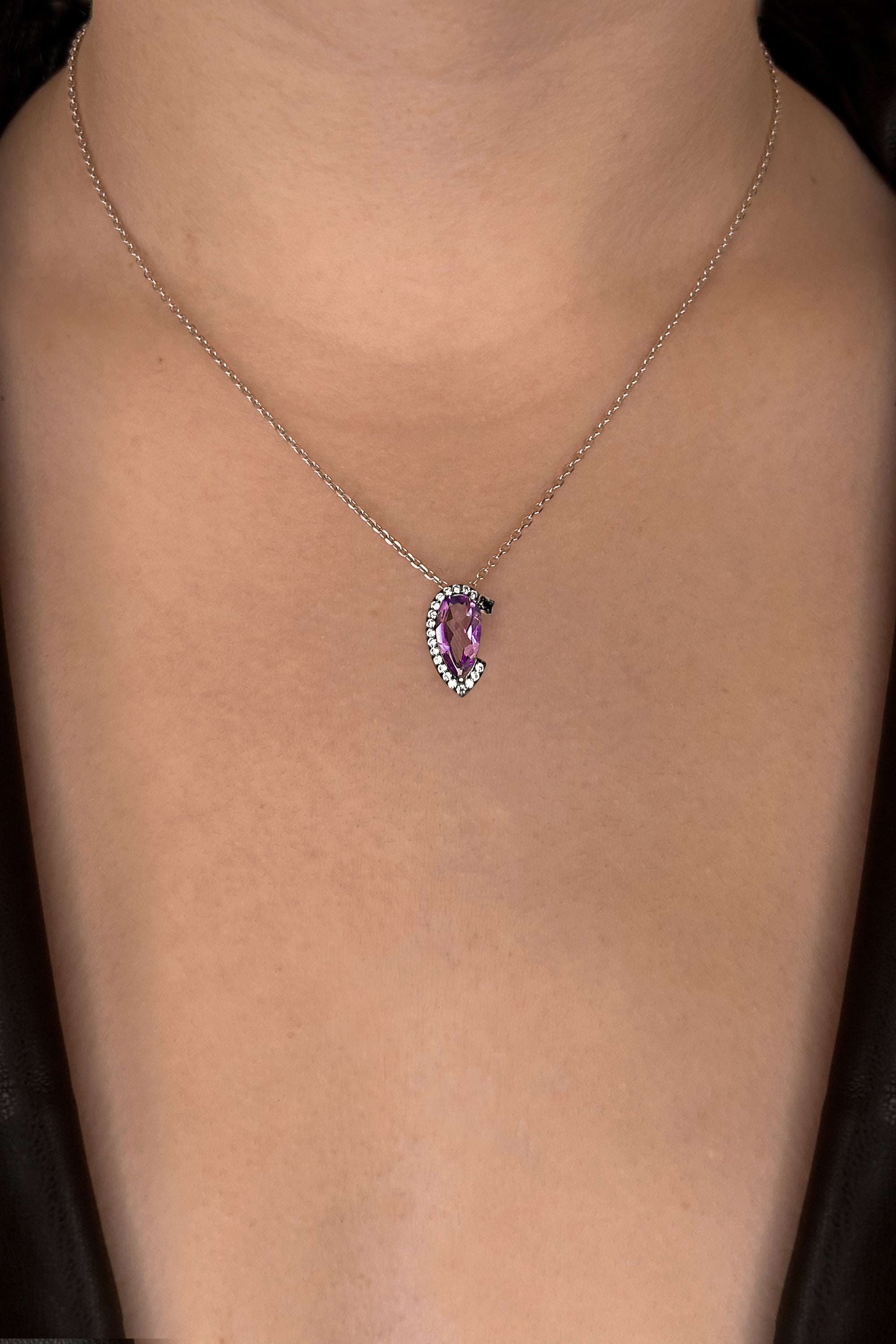 Nourish Necklace Petite