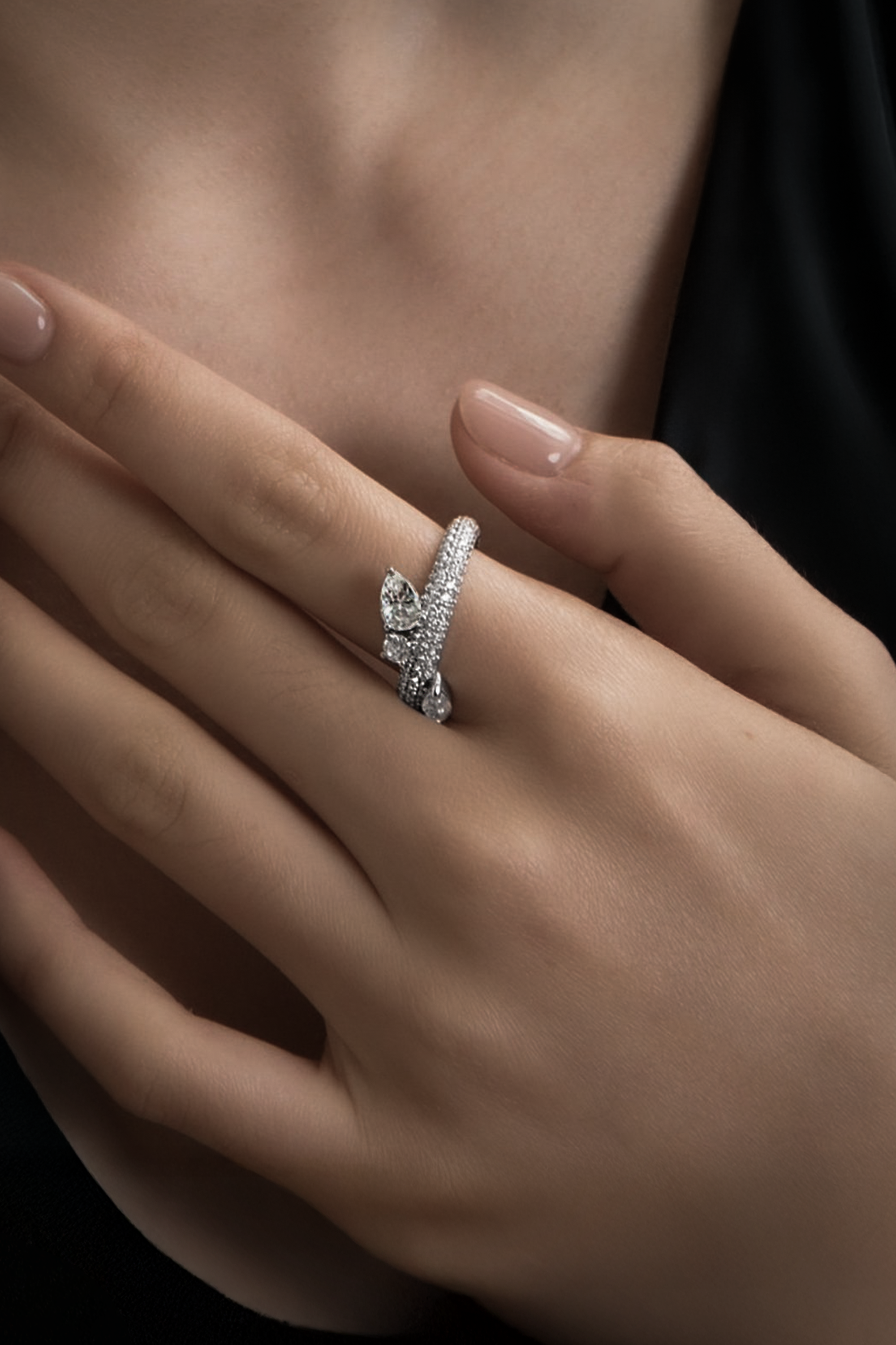UNCONTAINED Ring